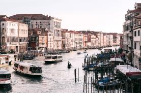 Trôi theo Venice - thành phố của những kẻ si tình